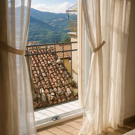 Apartment Torre Del Borgo - Centro Storico Di